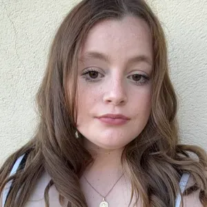 Pet-Sitter au programme Ronrons, balades et câlins garantis 