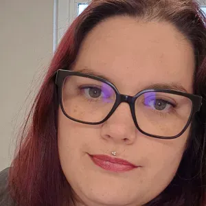 Auxiliaire petite enfance disponible pour vos enfants
