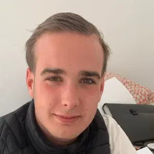 Homme a votre service  à ales 