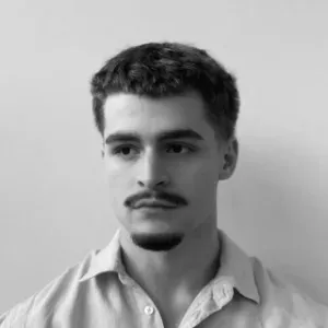 Baby-sitter sérieux à Issy-les-Moulineaux