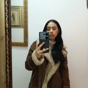 Canguro o Niñera con magnífico ambiente 