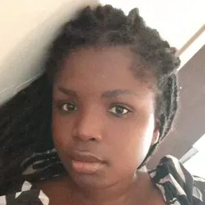 Aide à domicile et dame de compagnie agréable à Nice