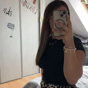 Baby sitter / garde à domicile 