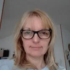 Cerco lavoro come colf