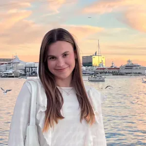 Canguro en Barcelona con experiencia 