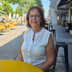 Recherche emploi dame de compagnie
