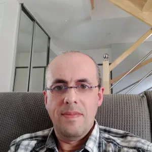 Professeur expérimenté en soutien scolaire