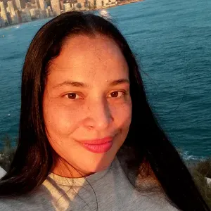 Cuidadora y paseadora de animales en Villajoyosa