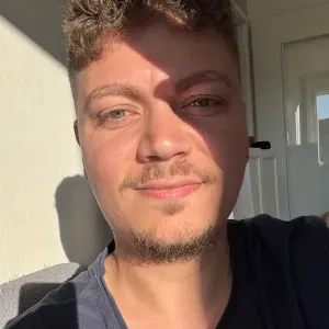 Recherche baby-sitter