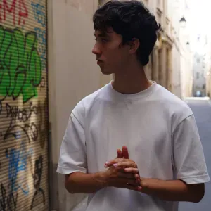 Pet-sitter dévoué à Paris 15eme arrondissement.