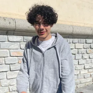 Cherche babysitting sur castres 