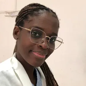 Cuidadora compassiva em Setúbal