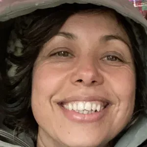 Procuro apoio domiciliário para os meus pais 