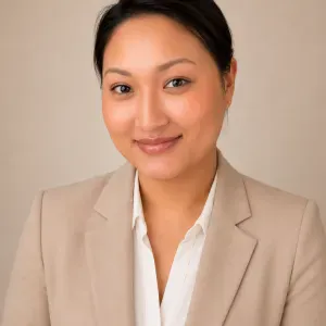 Experienced Housekeeper in paris