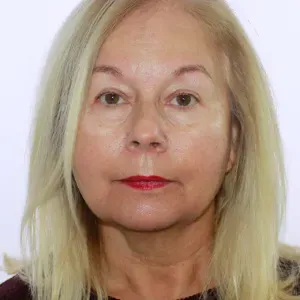 Je cherche une Femme de Ménage
