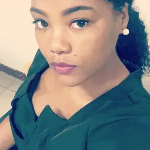 Experienced baby sitter in St.Laurent du MAroni