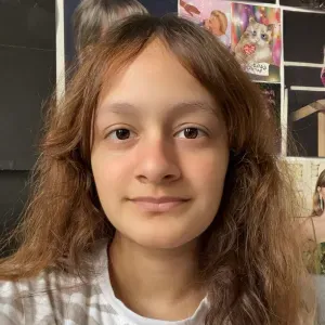 Babysitter looking to work holidays and Monday to Sunday