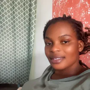 Konan Amoin Adeline femme de ménage responsable à Paris