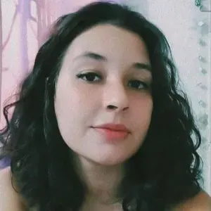 Femme de ménage disponible à Lyon