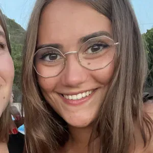 Etudiante propose aide aux devoirs