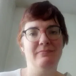 Baby-sitter  expérimentée saint leu d esserent 
