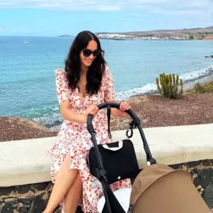 Je cherche une baby sitter 