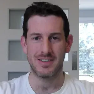 Looking for a mothers helper/nanny near Le Brusc. Two weeks