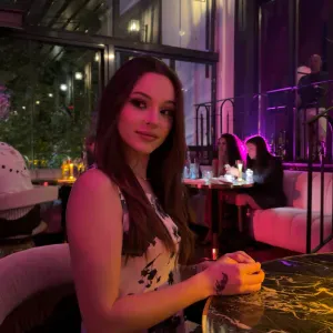 baby sitter motivée sans expérience à Bruxelles