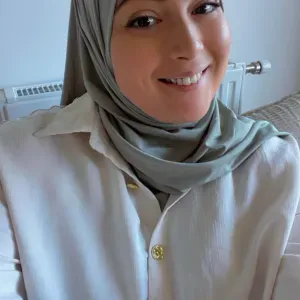 Baby-sitter diplômé -PSC1 - Dispo Immédiate