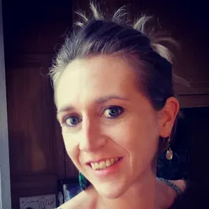 Femme de ménage rapide et efficace