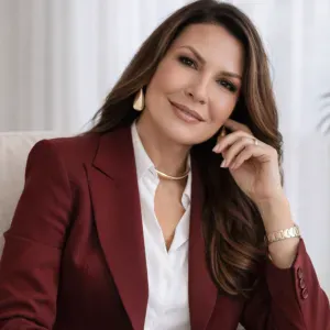 Baby-sitter profissional graduada em Psicologia 