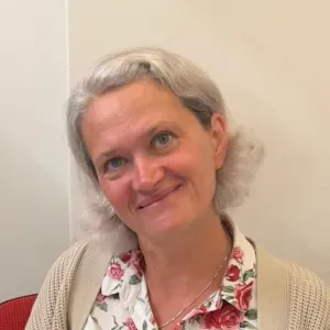 Empatyczna opiekunka osób starszych