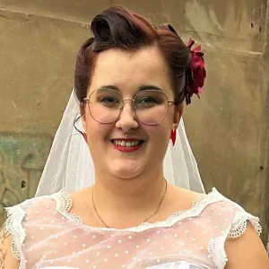 Baby sitter aimante et sérieuse 