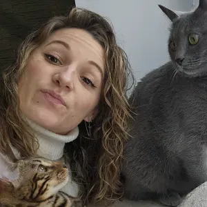 Pet-Sitter à Bressuire et au alentours :)