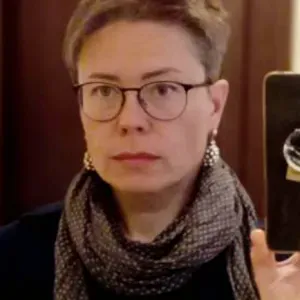 Addetta alle pulizie precisa e affidabile — Torino