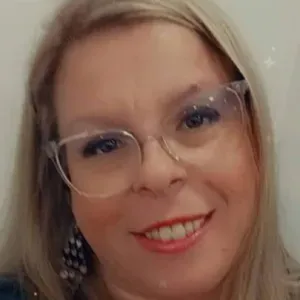 carer looking for a job living-in