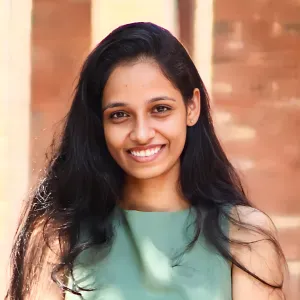 Reliable Babysitter with a Background in Art and Teaching