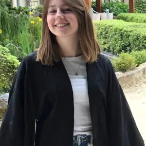 Garde d'enfant et aide aux devoirs pour enfant de 3 à 11 ans