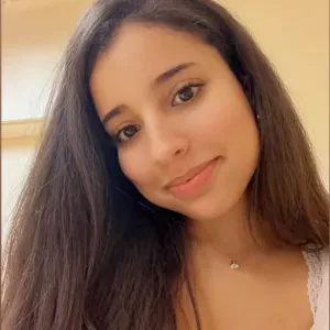 Jeune femme de 19 ans , sérieuse et fiable  