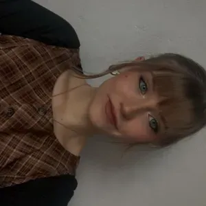 Etudiante pour aide au devoir sur Lyon