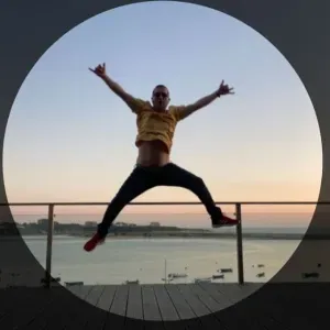 Oferta de emprego para uma empregada de limpeza em Albufeira