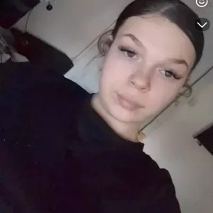 Nouvelle babysitter expérience (famille,amis...exact)