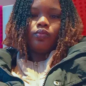 Baby-sitter expérimentée à Paris 