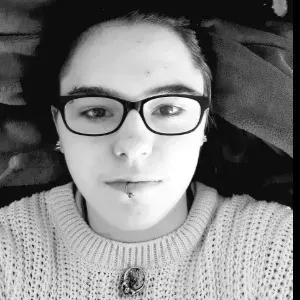 Étudiante donnant des cours particuliers