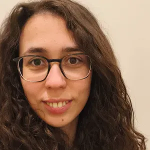 Babysitter criativa, Montessori, em Santarém 