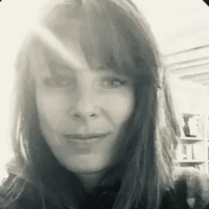 je recherche une garde d'enfant sur Versailles