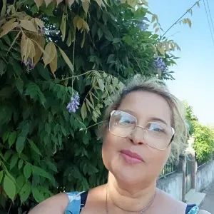 Auxiliar, cuidadora de Idosos em Braga