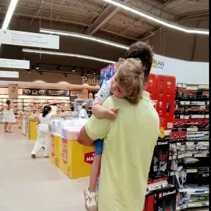 Oferta de emprego para uma empregada de limpeza em Guimar...