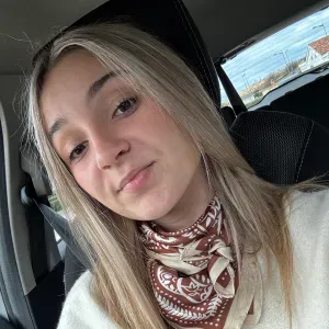 Baby-sitter expérimentée à labenne 