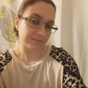 Baby-Sitter expérimentée à Béziers .